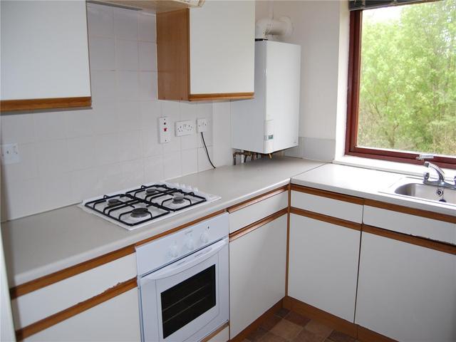  Image of 2 bedroom Flat to rent in Dalriada Crescent Motherwell ML1 at Motherwell North Lanarkshire North Lanarkshire, ML1 3XY