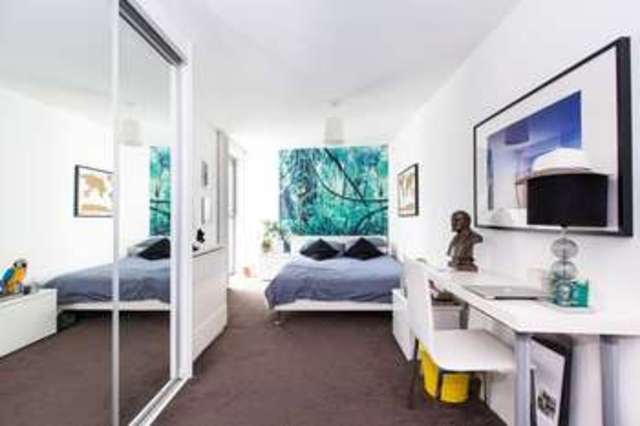  Image of 3 bedroom Flat for sale in Dalston Square London E8 at Dekker House  Dalston, E8 3FS