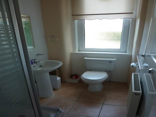  Image of 2 bedroom Flat to rent in Dalziel Place Edinburgh EH7 at Meadowbank Edinburgh Edinburgh, EH7 5TP