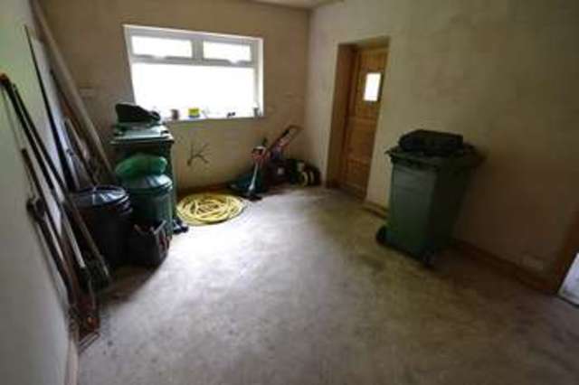  Image of 5 bedroom Detached house for sale in Dan-Y-Graig Cardiff CF14 at Dan-Y-Graig  Rhiwbina, CF14 7HL