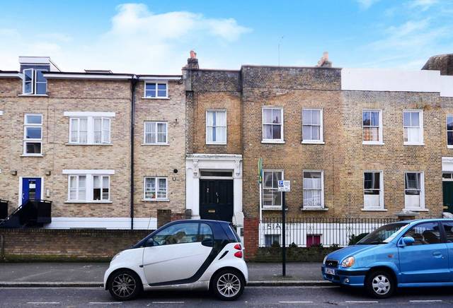  Image of 2 bedroom Flat for sale in Darnley Road London E9 at Darnley Road  Hackney, E9 6QH