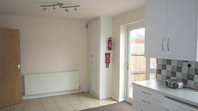  Image of 6 bedroom End of Terrace for sale in Dawley Avenue Uxbridge UB8 at Middlesex  Uxbridge, UB8 3BX