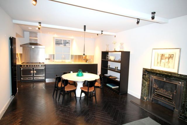  Image of 3 bedroom Detached house to rent in Dean Park Mews Edinburgh EH4 at Stockbridge Edinburgh Edinburgh, EH4 1EE