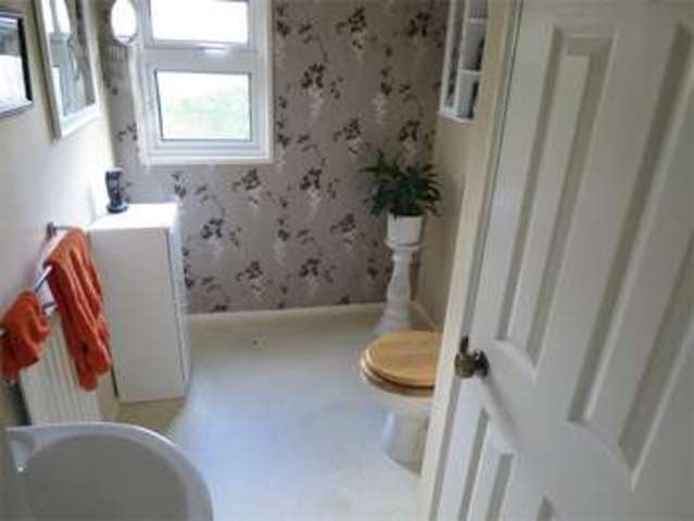  Image of 2 bedroom Property for sale in Tall Timbers Deanland Wood Park Golden Cross Hailsham BN27 at Deanland Wood Park Golden Cross Hailsham, BN27 3RW