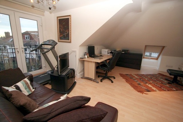  Image of 5 bedroom Detached house to rent in Delamere Road London W5 at Delamere Road  London, W5 3JR