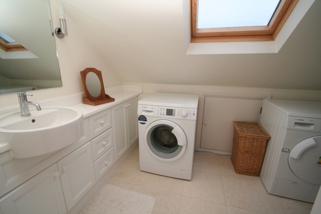 Image of 5 bedroom Detached house to rent in Delamere Road London W5 at Delamere Road  London, W5 3JR