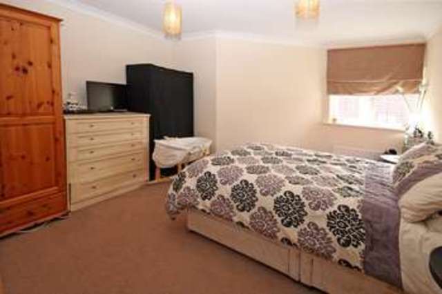  Image of 2 bedroom Flat for sale in Derby Road Bournemouth BH1 at Derby Road  Bournemouth, BH1 3PT