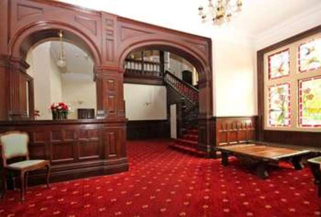  Image of 2 bedroom Flat for sale in Derby Road Bournemouth BH1 at Derby Road  Bournemouth, BH1 3PT