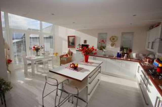  Image of 5 bedroom Detached house for sale in Looseleigh Park Plymouth PL6 at Derriford Plymouth Devon, PL6 5JL