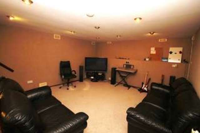  Image of 4 bedroom Detached house for sale in Dunraven Drive Crownhill Plymouth PL6 at Derriford Plymouth Devon, PL6 6AT