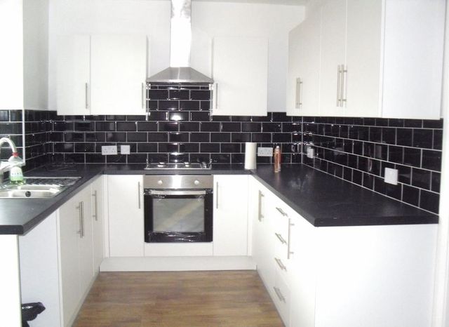  Image of 3 bedroom Semi-Detached house to rent in Derwent Road Crosby Liverpool L23 at Derwent Road Crosby Liverpool, L23 0SX