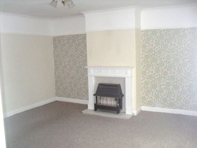  Image of 3 bedroom Semi-Detached house to rent in Derwent Road Crosby Liverpool L23 at Derwent Road Crosby Liverpool, L23 0SX