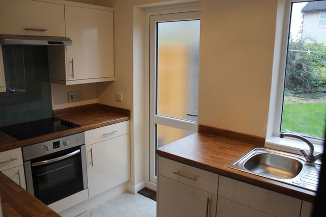  Image of 2 bedroom Terraced house to rent in Derwent Road Egham TW20 at Derwent Road  Egham, TW20 8JP