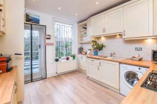  Image of 3 bedroom Property for sale in Derwent Road London N13 at Derwent Road London London, N13 4PY