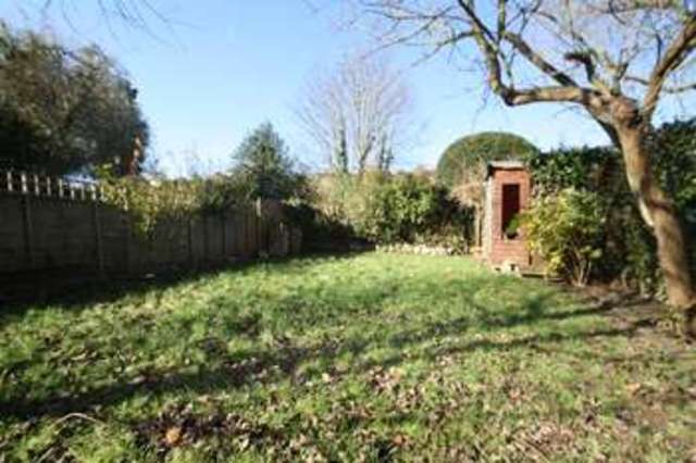  Image of 3 bedroom Property for sale in Derwent Road London N13 at Derwent Road London London, N13 4PY