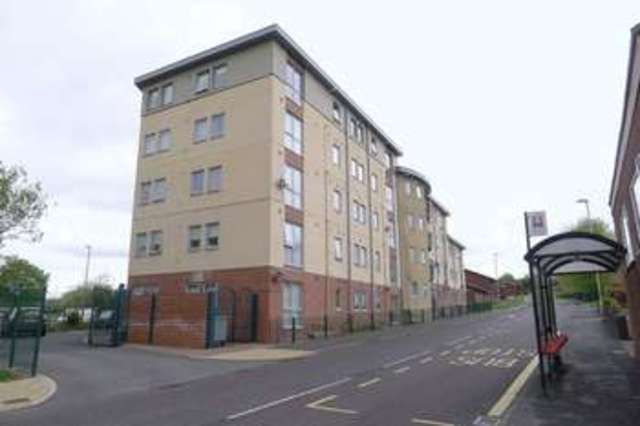  Image of 2 bedroom Flat to rent in Derwentwater Road Gateshead NE8 at Derwentwater Road  Gateshead, NE8 2SB