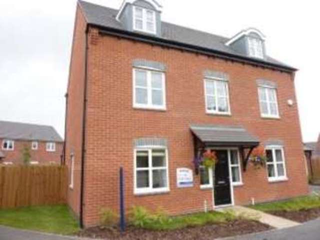  Image of 5 bedroom Detached house for sale in Hunts Lane Desford Leicester LE9 at Leicester  Desford, LE9 9LJ