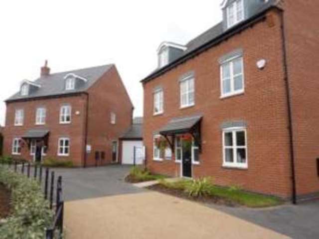  Image of 5 bedroom Detached house for sale in Hunts Lane Desford Leicester LE9 at Leicester  Desford, LE9 9LJ