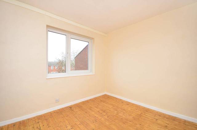  Image of 3 bedroom Maisonette for sale in Detmold Road London E5 at Detmold Road  Hackney, E5 9NJ