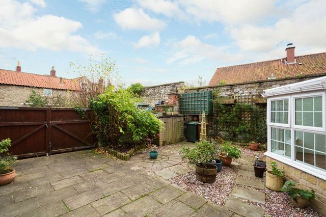  Image of 3 bedroom Cottage for sale in Park Street Hovingham York YO62 at Park Street Hovingham York, YO62 4JZ
