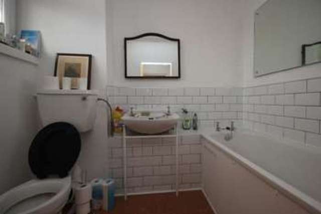  Image of 1 bedroom Flat to rent in Diss Street London E2 at Diss Street  London, E2 7QZ