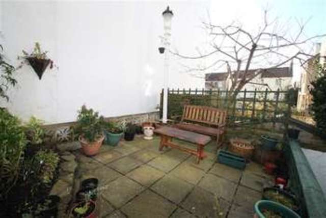  Image of 1 bedroom Flat for sale in Ditchling Rise Brighton BN1 at Ditchling Rise  Brighton, BN1 4QQ