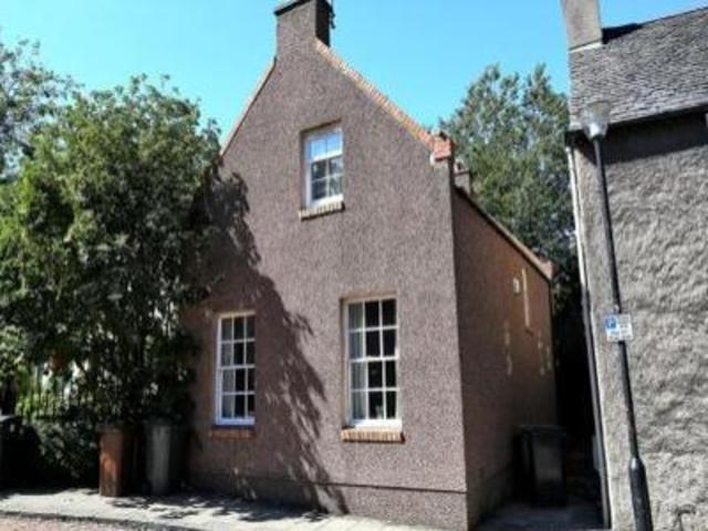  Image of 3 bedroom Flat to rent in Don Street Old Aberdeen Aberdeen AB24 at Aberdeen  Aberdeen, AB24 1UH