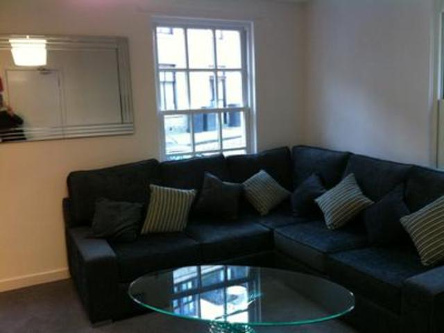  Image of 3 bedroom Flat to rent in Don Street Old Aberdeen Aberdeen AB24 at Aberdeen  Aberdeen, AB24 1UH