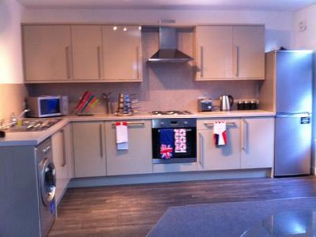  Image of 3 bedroom Flat to rent in Don Street Old Aberdeen Aberdeen AB24 at Aberdeen  Aberdeen, AB24 1UH