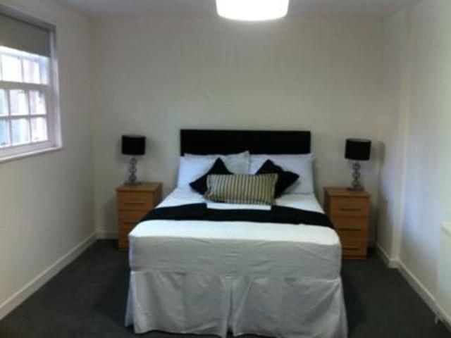  Image of 3 bedroom Flat to rent in Don Street Old Aberdeen Aberdeen AB24 at Aberdeen  Aberdeen, AB24 1UH