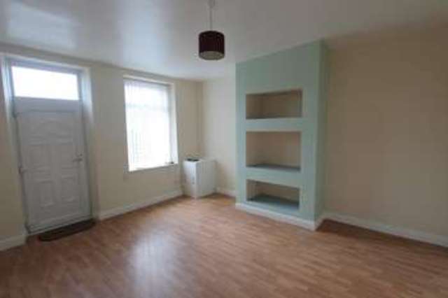 Image of 3 bedroom Terraced house for sale in Doncaster Road Wath-upon-Dearne Rotherham S63 at Wath upon Dearne Rotherham Wath upon Dearne, S63 7DR