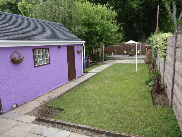  Image of 2 bedroom Semi-Detached house to rent in Douglas Avenue Elderslie Johnstone PA5 at Elderslie Renfrewshire Renfrewshire, PA5 9ND