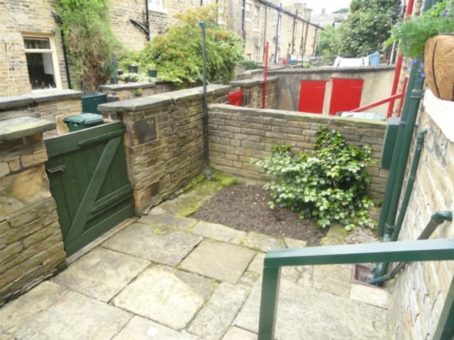  Image of 3 bedroom Terraced house for sale in Dove Street Saltaire Shipley BD18 at Saltaire, Shipley, BD18 3EY