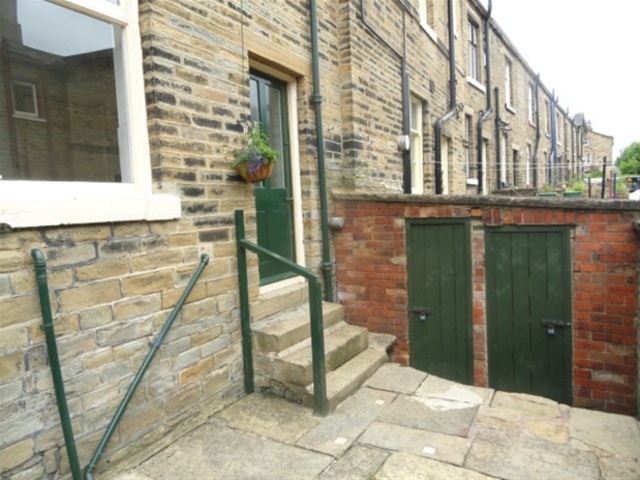  Image of 3 bedroom Terraced house for sale in Dove Street Saltaire Shipley BD18 at Saltaire, Shipley, BD18 3EY