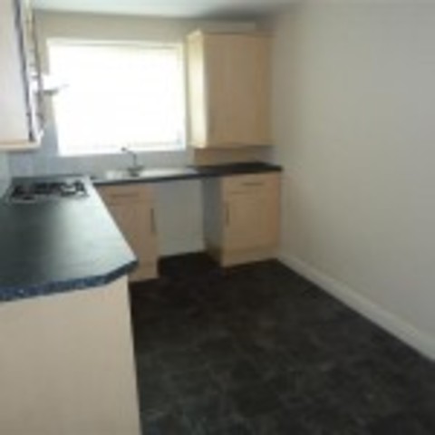  Image of 2 bedroom Flat to rent in Western Avenue Huyton Liverpool L36 at Huyton  Liverpool, L36 4LX