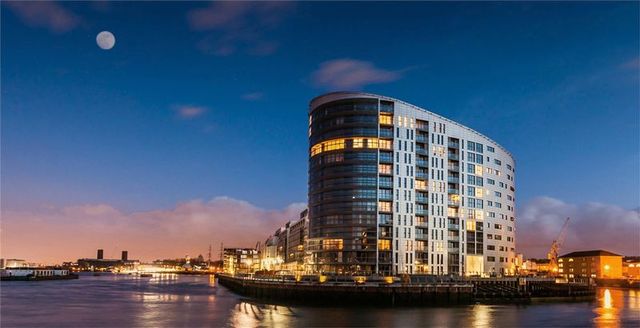  Image of 2 bedroom Flat to rent in Dowells Street London SE10 at Dowells Street  London, SE10 9FQ