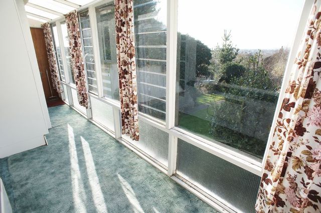  Image of 2 bedroom Detached house for sale in Downer Road Benfleet SS7 at Downer Road  South Benfleet, SS7 1HX