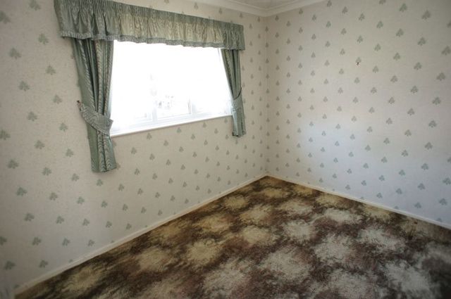  Image of 2 bedroom Detached house for sale in Downer Road Benfleet SS7 at Downer Road  South Benfleet, SS7 1HX