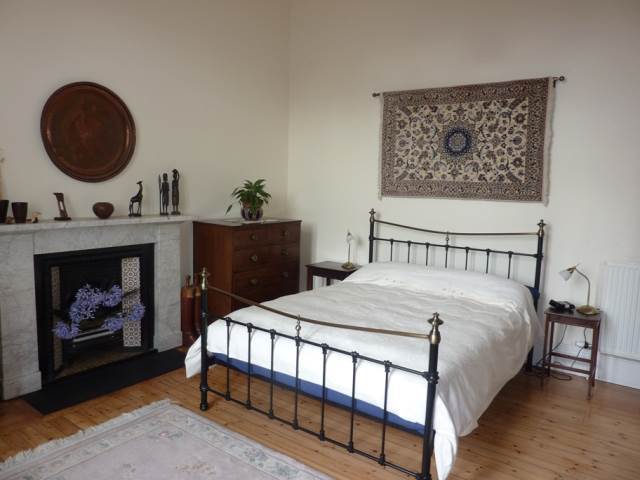  Image of 2 bedroom Flat to rent in Drumsheugh Gardens Edinburgh EH3 at West End Edinburgh Edinburgh, EH3 7QJ