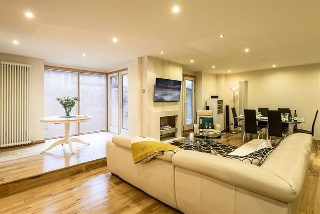  Image of 5 bedroom Detached house to rent in Dublin Street Lane South Edinburgh EH1 at New Town Edinburgh Edinburgh, EH1 3PX