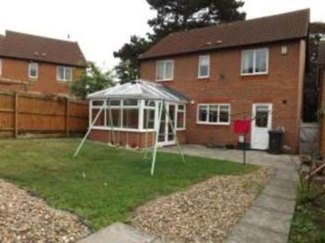  Image of 4 bedroom Detached house for sale in Duncombe Road Leicester LE3 at Leicester Leicestershire Dane Hills, LE3 9EP