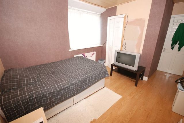  Image of 3 bedroom Terraced house for sale in Durban Road Patchway Bristol BS34 at Durban Road Patchway Bristol, BS34 5HN