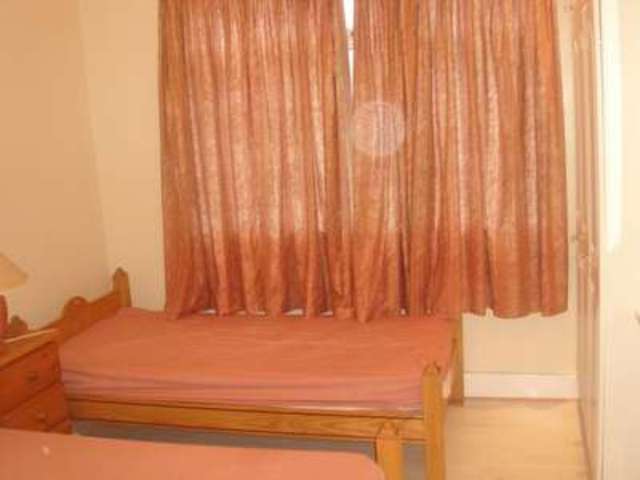  Image of 3 bedroom Semi-Detached house to rent in Durham Road North Harrow Harrow HA1 at Durham Road  Harrow, HA1 4PQ