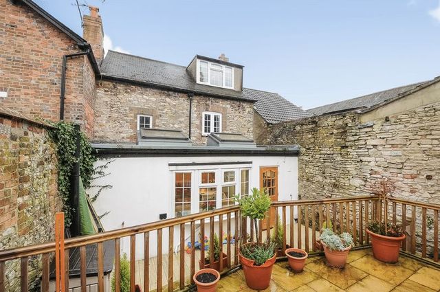  Image of 3 bedroom Detached house for sale in Durngate Street Dorchester DT1 at Durngate Street  Dorchester, DT1 1JP