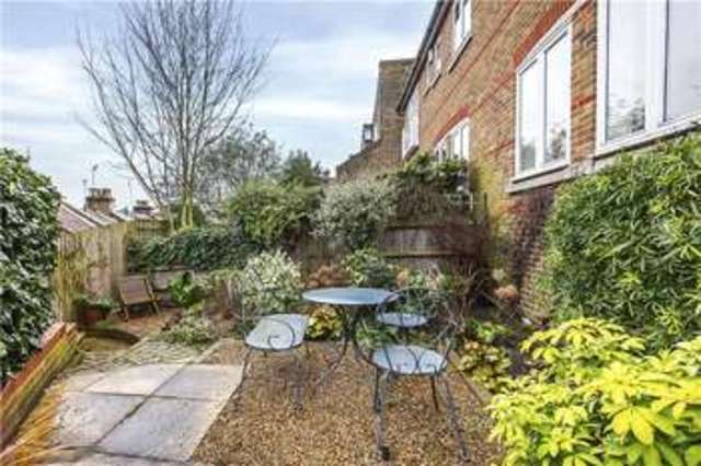  Image of 3 bedroom Semi-Detached house for sale in Dutton Street London SE10 at London  Greenwich, SE10 8TB
