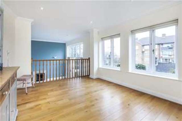  Image of 3 bedroom Semi-Detached house for sale in Dutton Street London SE10 at London  Greenwich, SE10 8TB