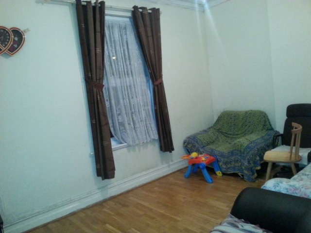  Image of 3 bedroom Apartment to rent in Ealing Road Wembley HA0 at Ealing Road  Wembley, HA0 4BL