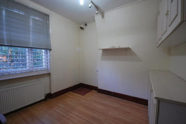  Image of Studio flat to rent in Ealing Road Wembley HA0 at Ealing Road  Wembley, HA0 4BL
