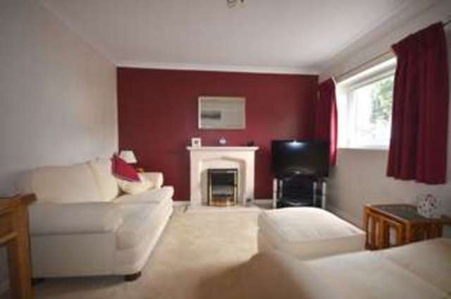  Image of 2 bedroom Flat for sale in East Cliff Road Dawlish EX7 at East Cliff Road  Langdon House, EX7 0BP