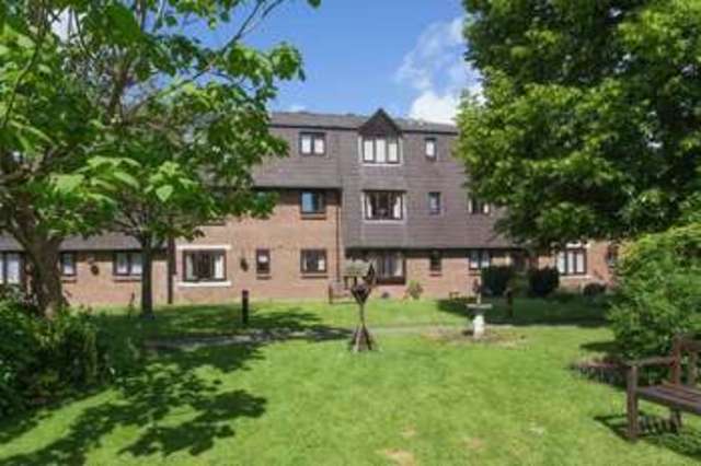  Image of 1 bedroom Retirement Property for sale in East Street Havant PO9 at East Street  Havant, PO9 1QS